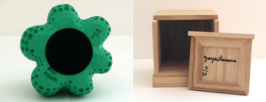 ></td></tr></table> <br/>レジンキャストで制作された珍しいかぼちゃのオブジェです。凹凸で表現されたドット柄が他のかぼちゃ作品とは違った表情を見せてくれます。専用の桐箱にも作品タイトルとエディションナンバーが入り、展示用のセラミックプレートも付属されています。</p></div>
        <div class=