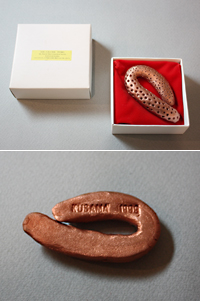 外箱、作品裏面