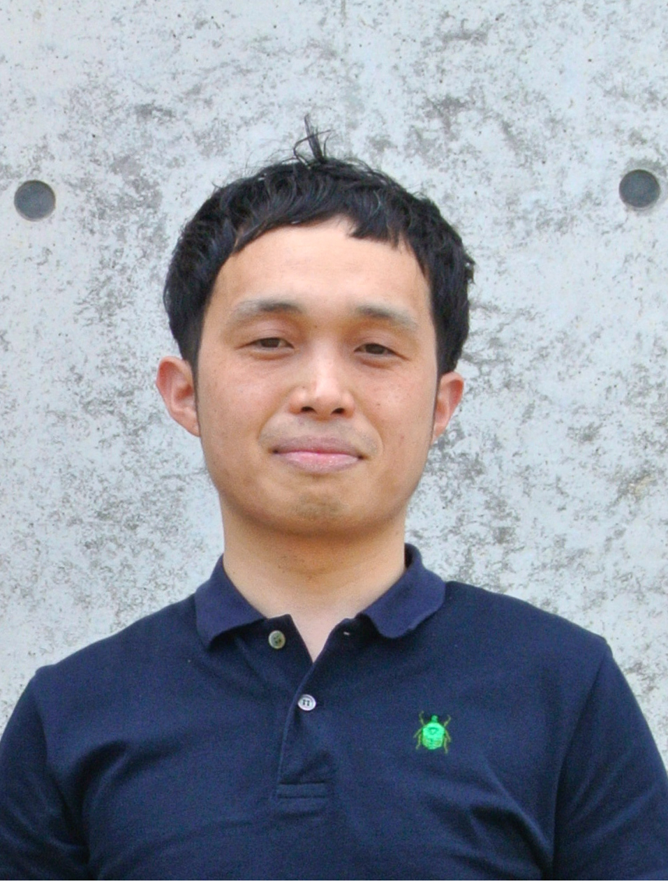 尾花賢一