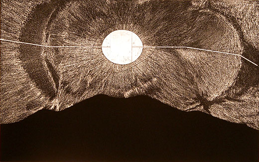 マッピング・スペース：噴火口／断面図