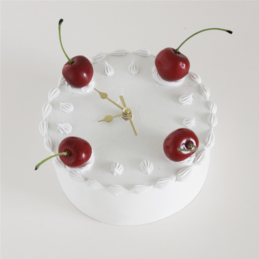 ケーキの時計(チェリー)3