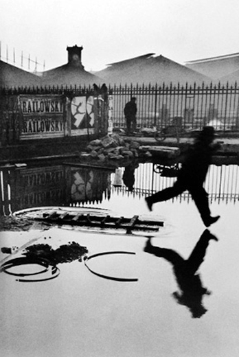 Behind Saint-Lazare train station, Paris, 1932