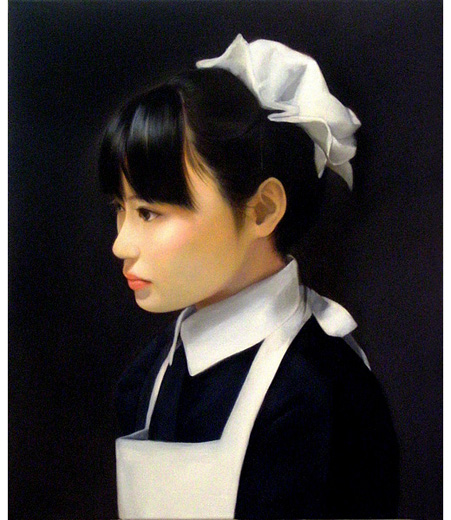 メイド服の少女