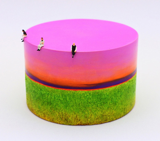 Round Round Wonder World “blue moment”