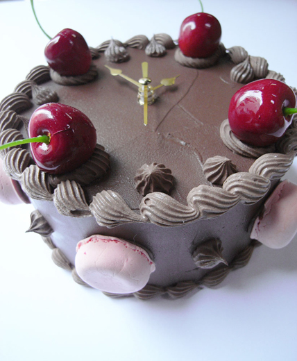Clock of cake